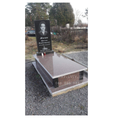 Пам'ятник одинарний А-1